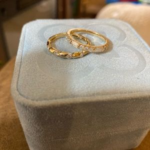 Charles & Colvard Gold Moissanite Ring Stack Set *size 9